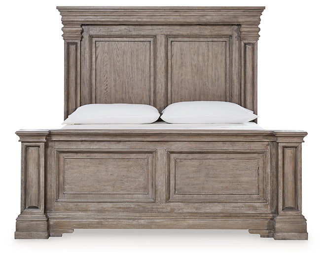 Blairhurst King Panel Bed with Mirrored Dresser, Chest and 2 Nightstands