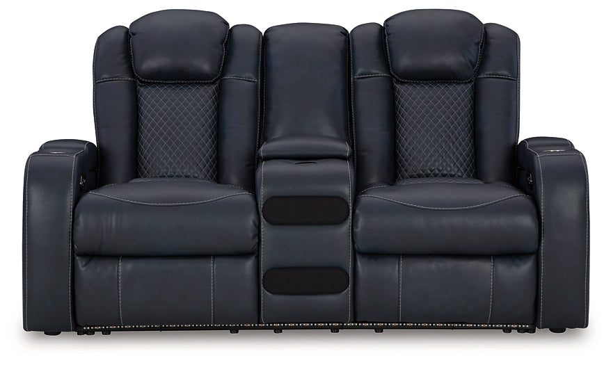 Fyne-Dyme Sofa, Loveseat and Recliner