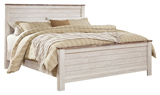 Willowton King Panel Bed with Mirrored Dresser